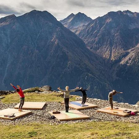 בית חווה Rifugio Alpe San Romerio *