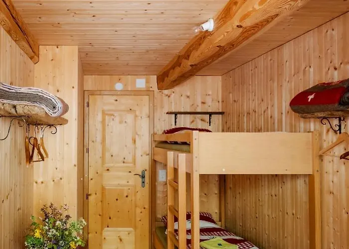 Rifugio Alpe San Romerio Vakantieboerderij Brusio