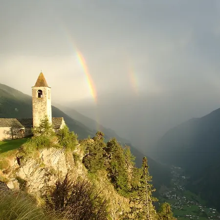 ファームステイ Rifugio Alpe San Romerio Brusio