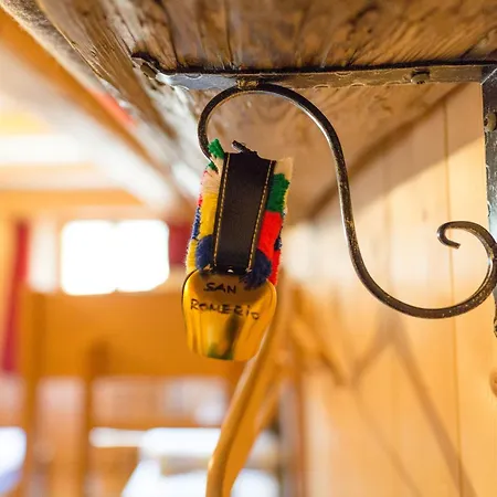 ريفوجيو ألبي سان رومريو مزرعة للإقامة *